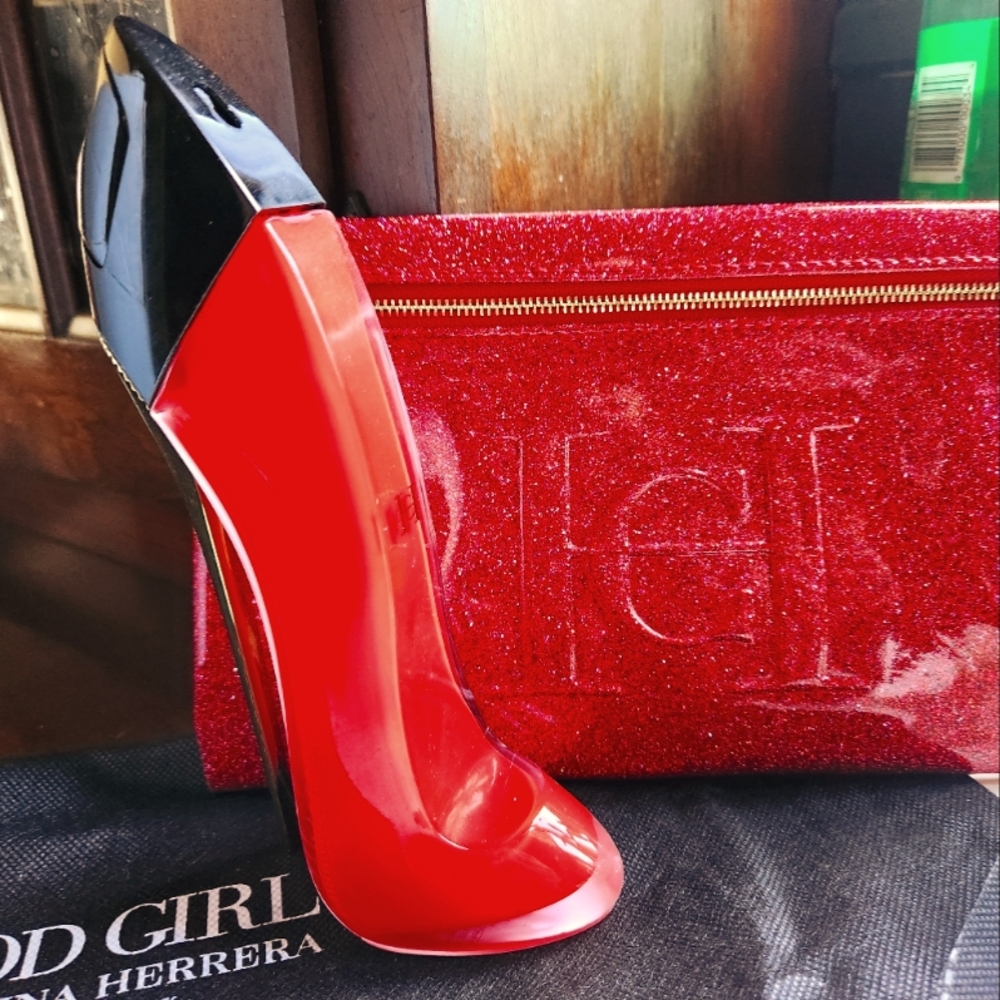 Very good girl set Carolina Herrera